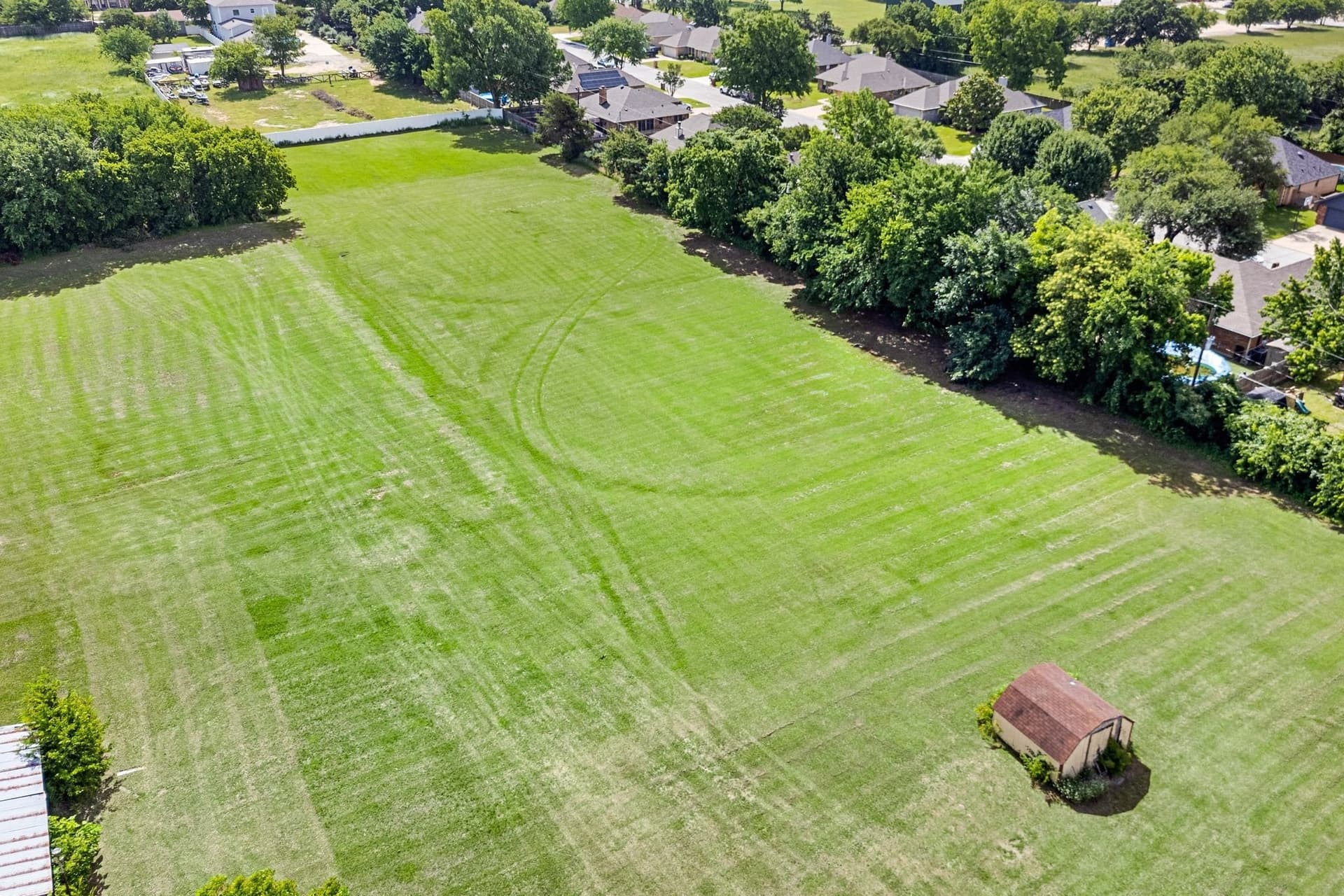 3.3 acres in Tarrant County - photo 3