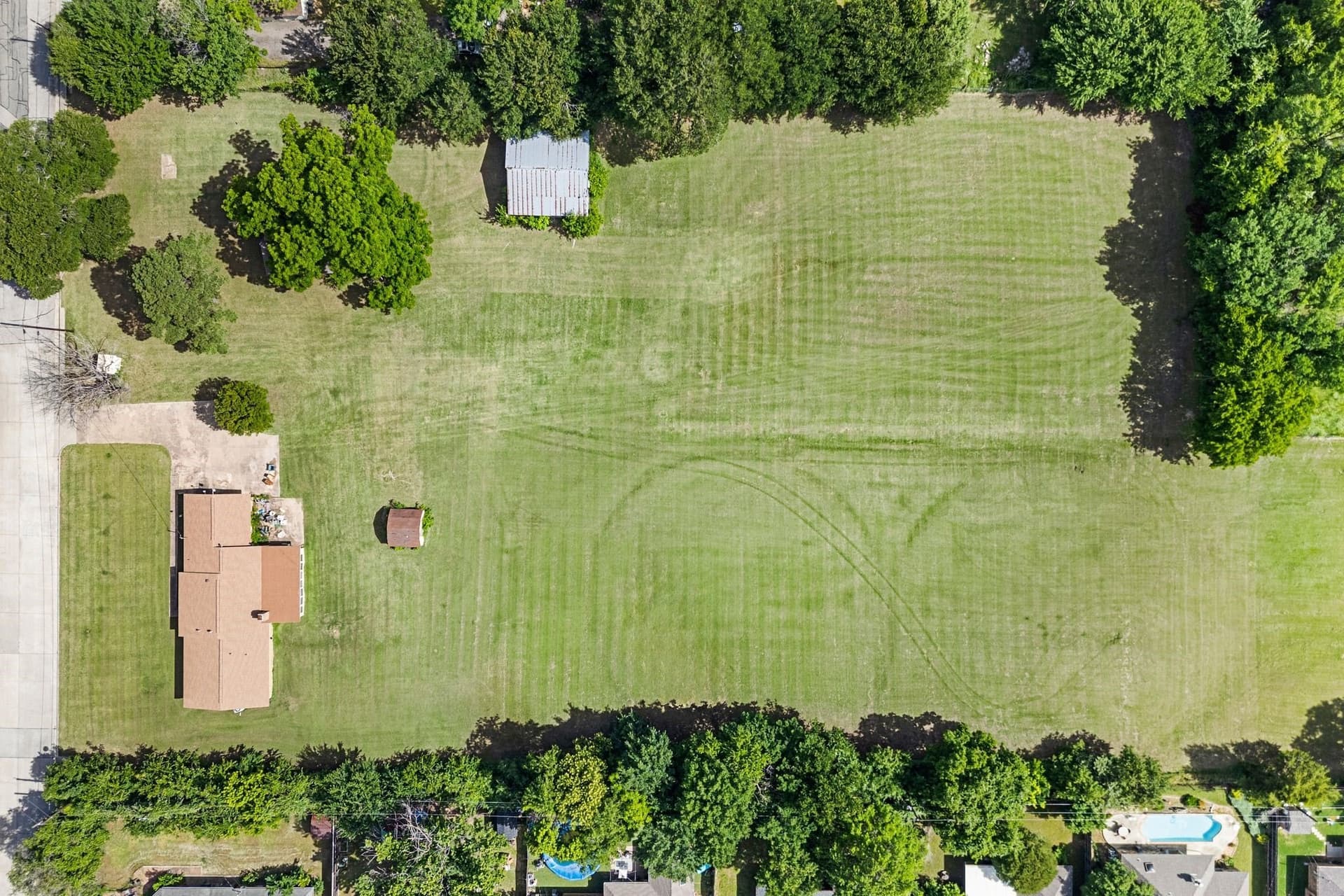 3.3 acres in Tarrant County - photo 7