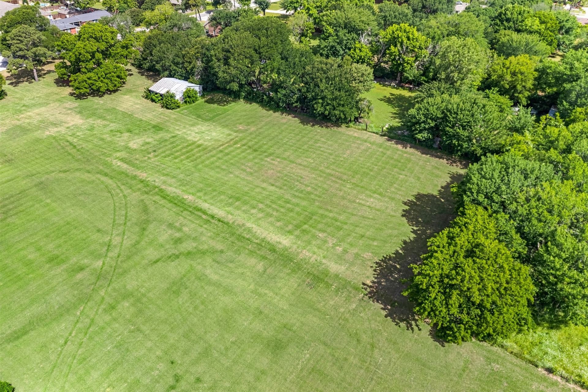 3.3 acres in Tarrant County - photo 5