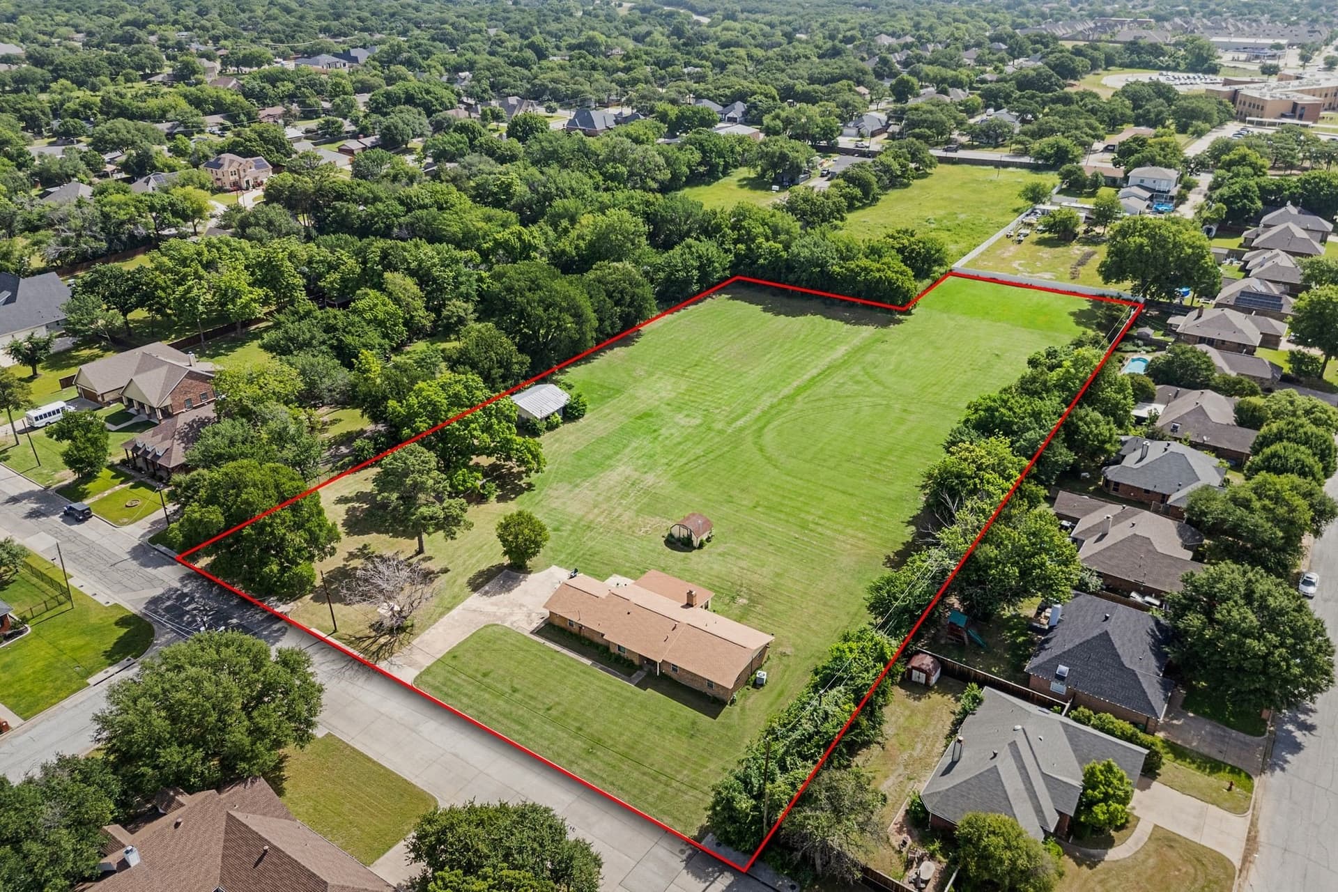 3.3 acres in Tarrant County