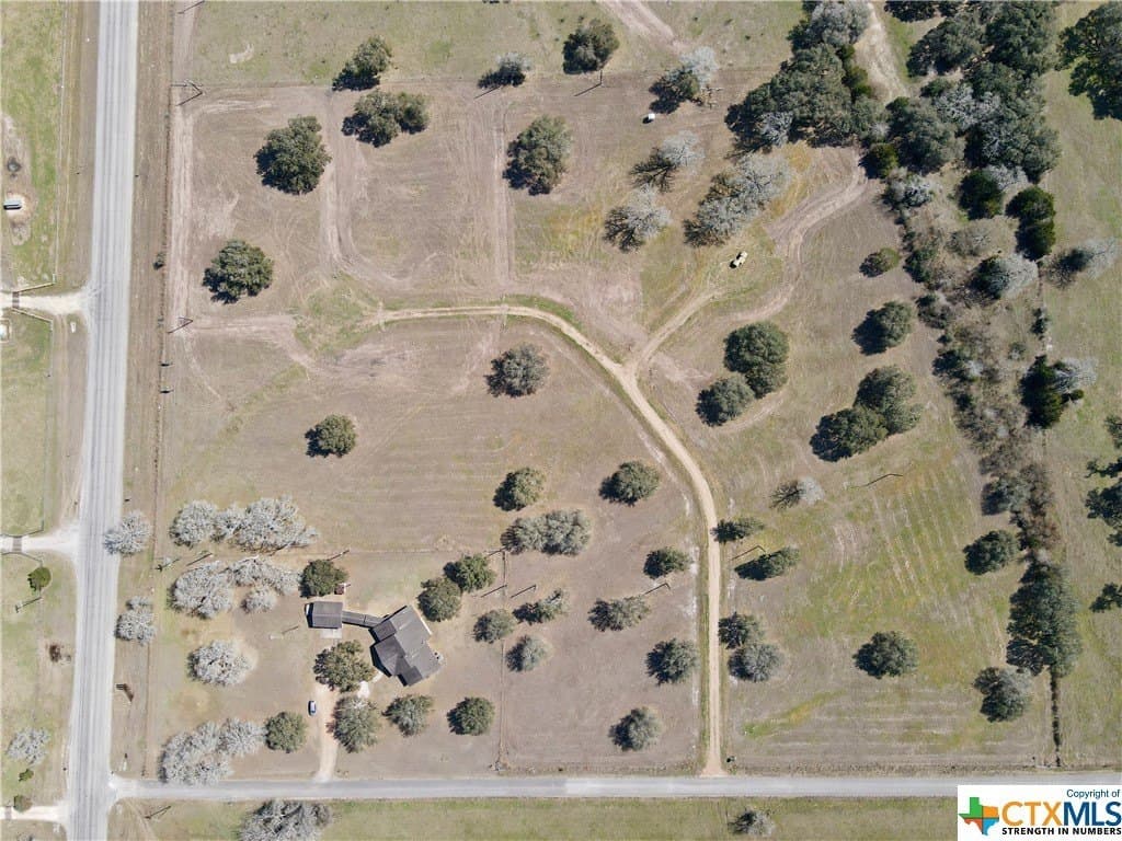 1.09 acres in Lavaca County - photo 6
