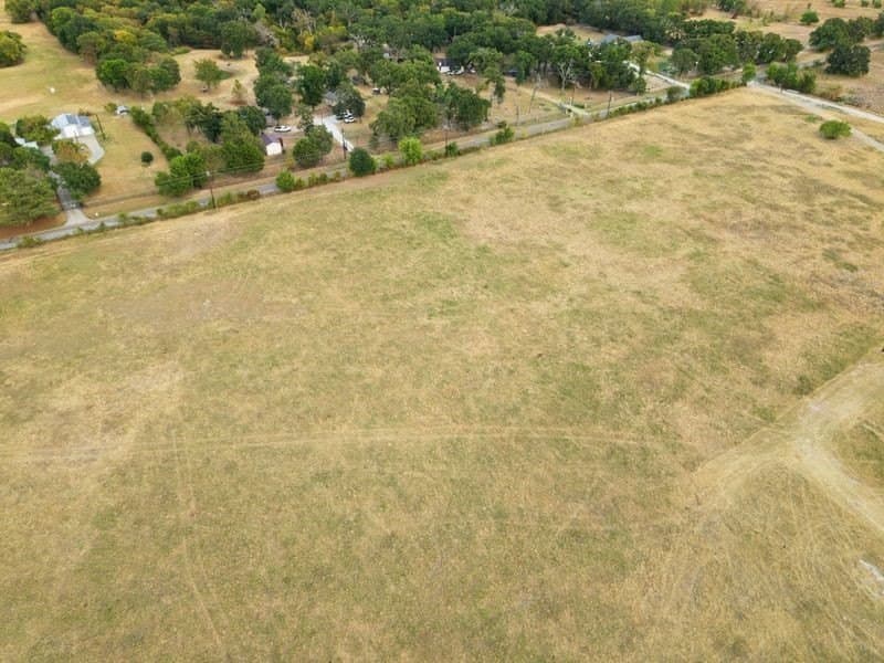 1.47 acres in Henderson County - photo 3