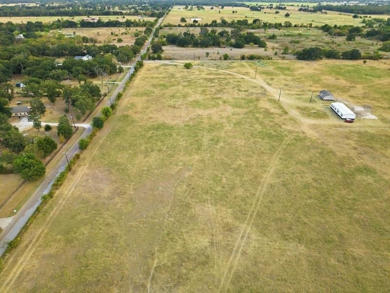 1.47 acres in Henderson County - photo 4