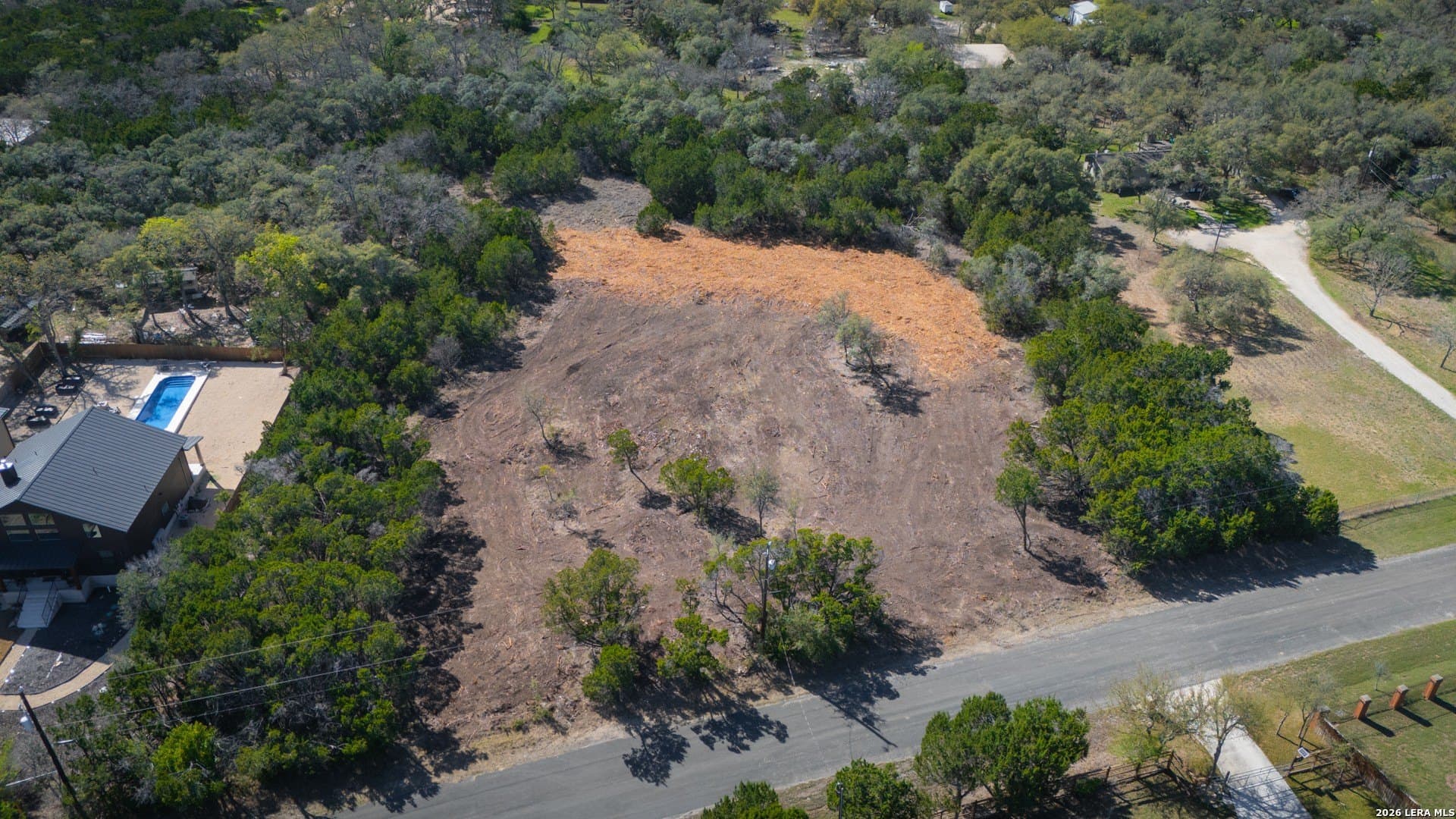 1.5 acres in Bexar County gallery image 4