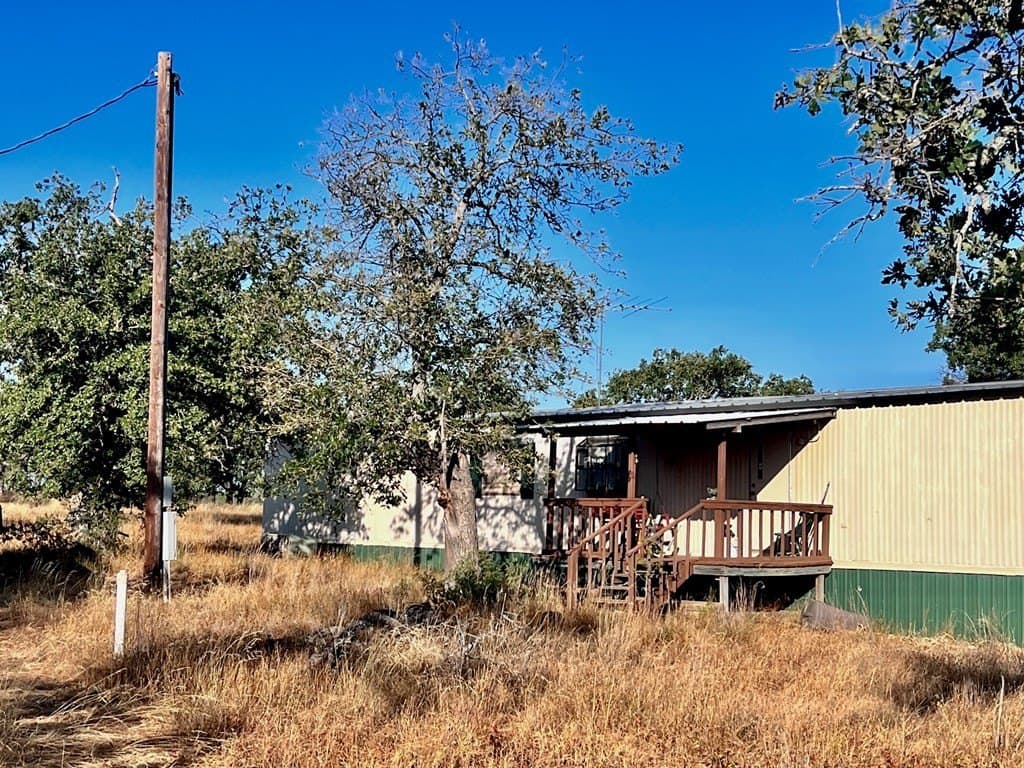 5.2 acres in Llano County gallery image 4