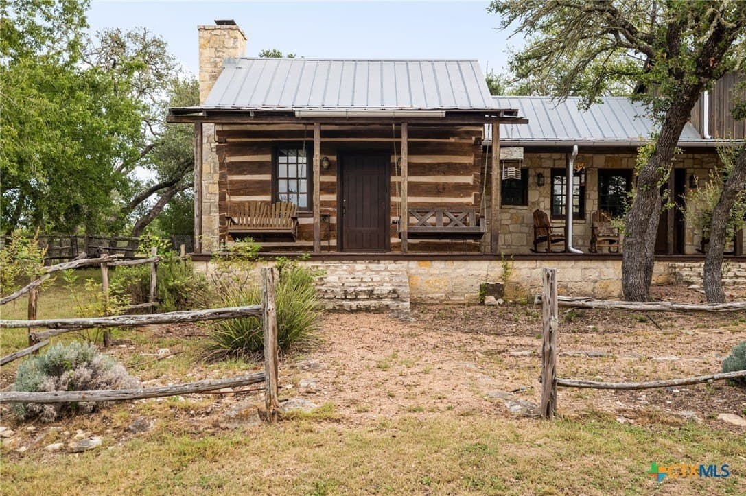 10.93 acres in Gillespie County - photo 36