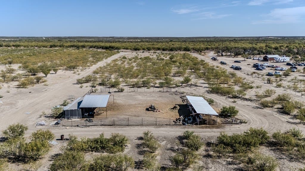 30.1 acres in Maverick County - photo 18