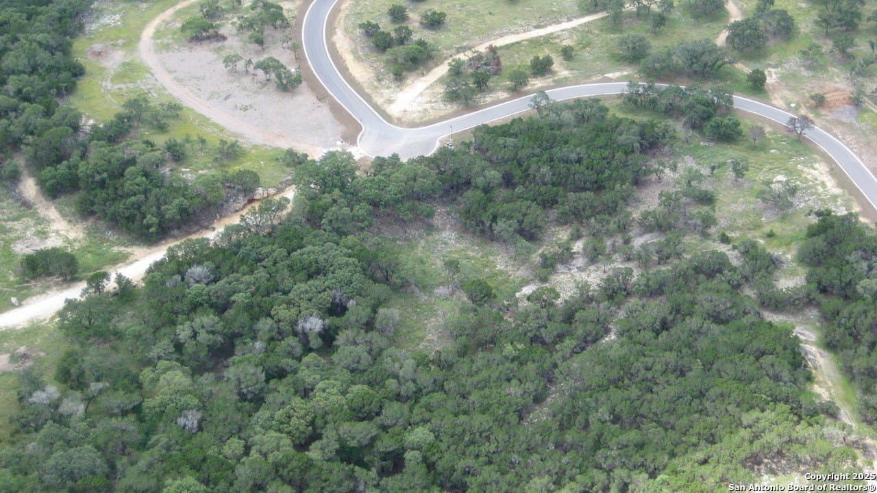 1.41 acres in Comal County - photo 17