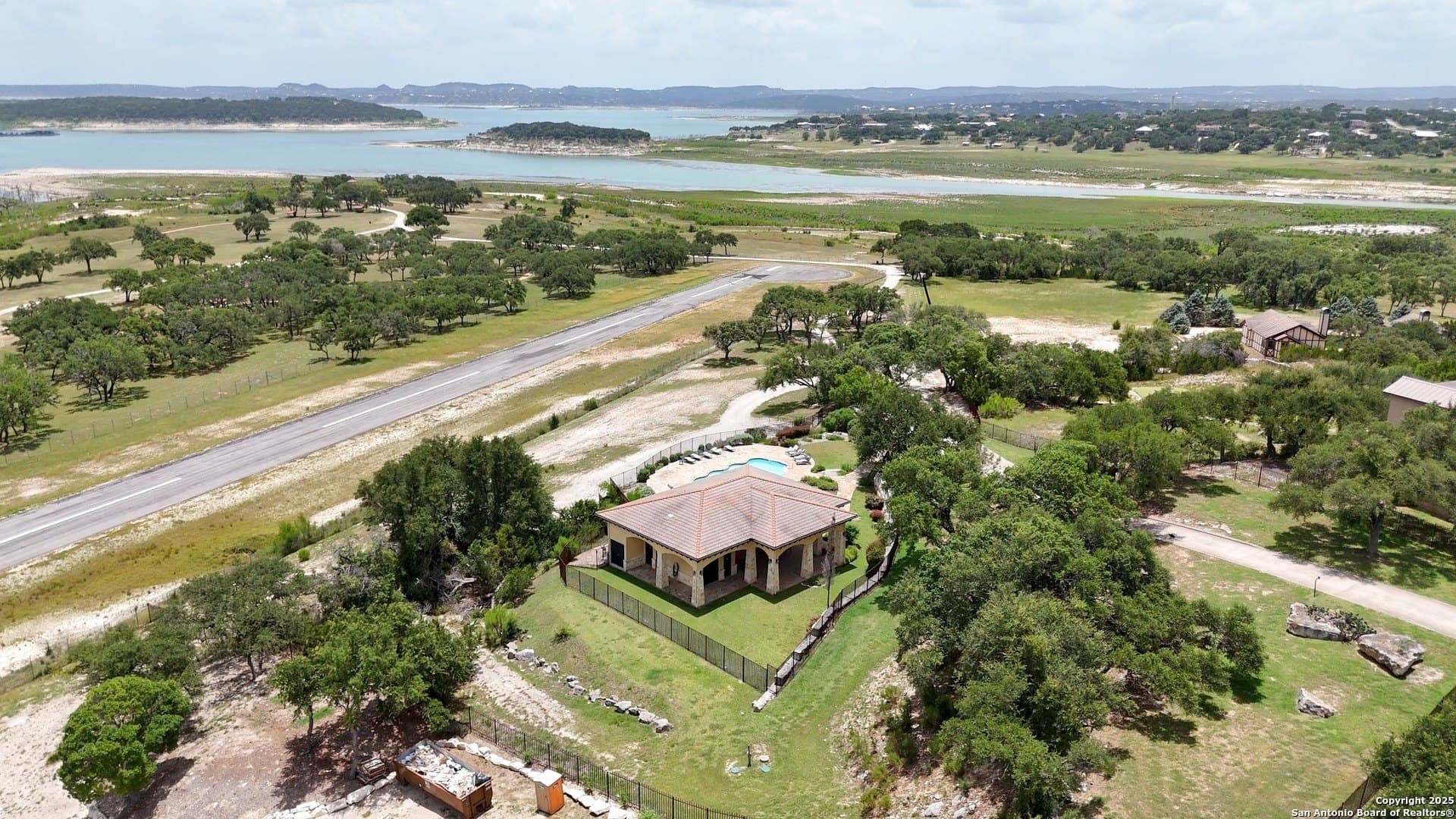 1.41 acres in Comal County - photo 10