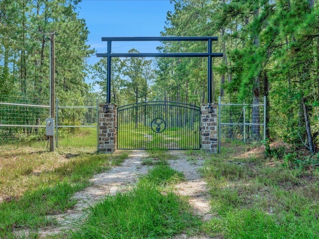 661.51 acres in Texas County featured view