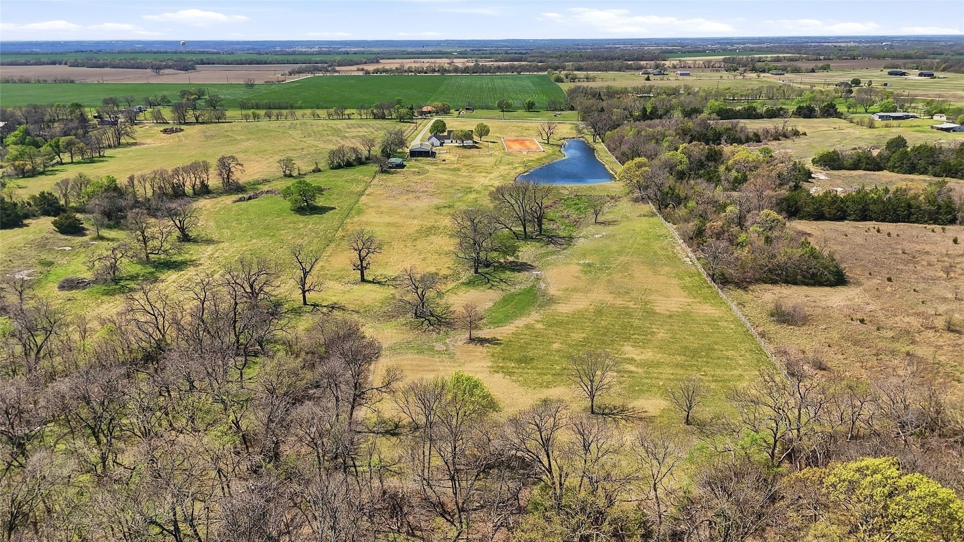 15.98 acres in Grayson County - photo 3