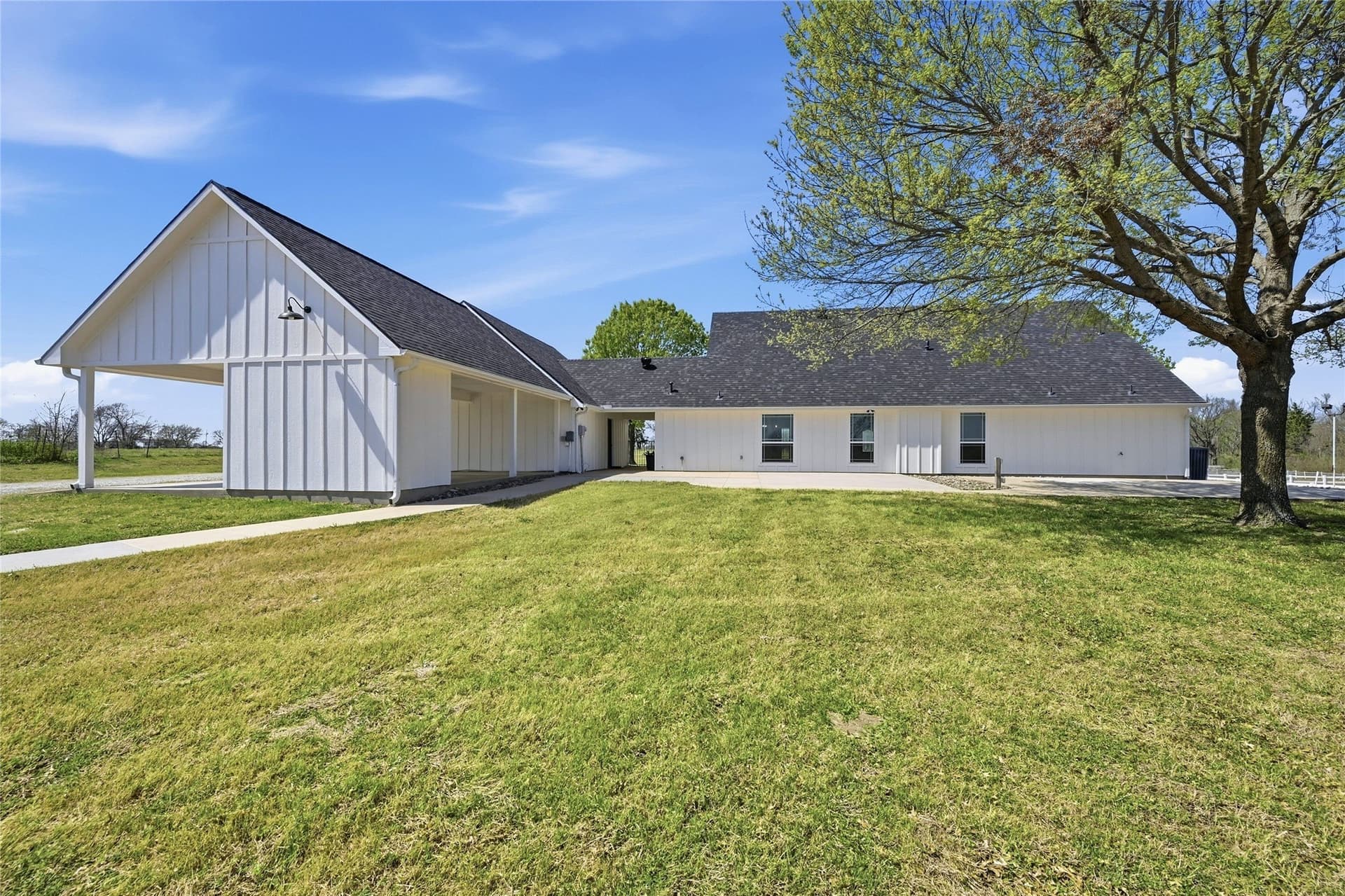 15.98 acres in Grayson County - photo 5