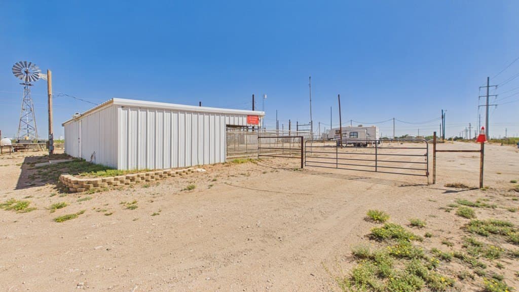 3 acres in Winkler County - photo 13