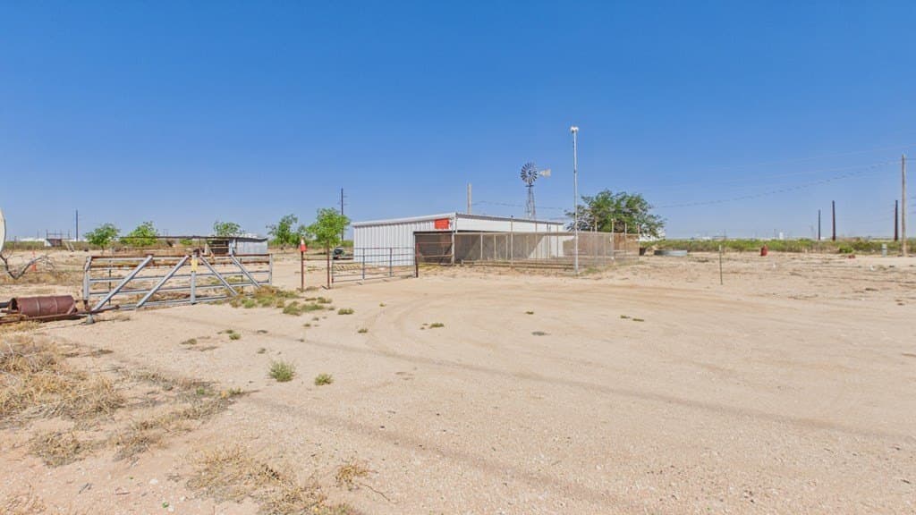 3 acres in Winkler County - photo 11