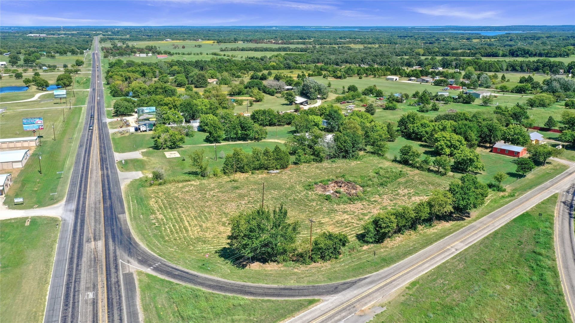 1.98 acres in Grayson County gallery image 2