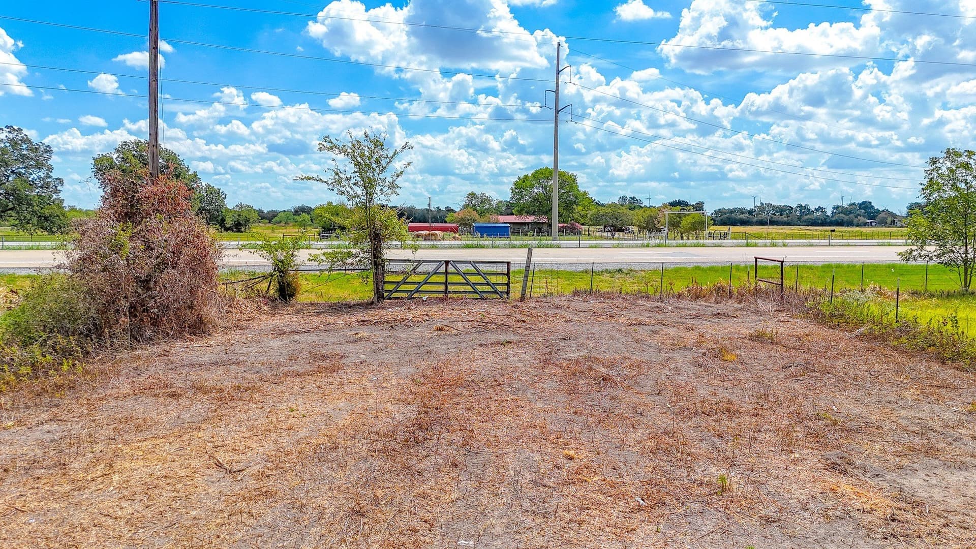 7.84 acres in Navarro County - photo 21
