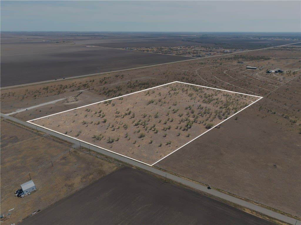 20.2 acres in Nueces County - photo 9