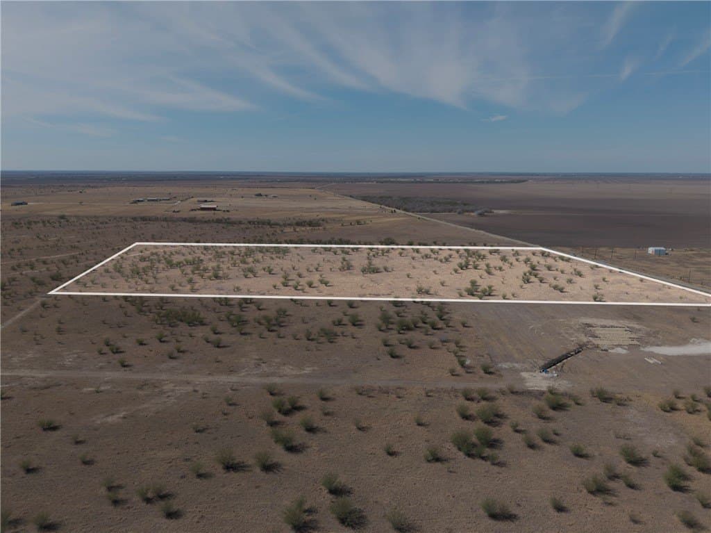 20.2 acres in Nueces County - photo 6