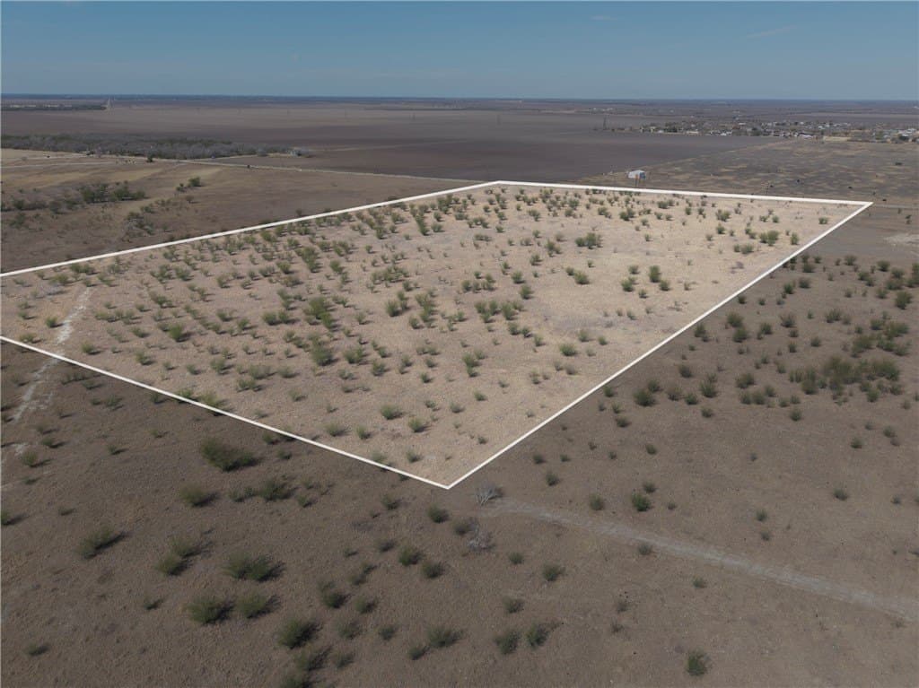 20.2 acres in Nueces County - photo 13