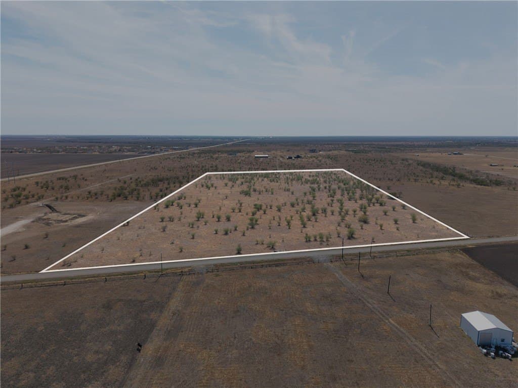 20.2 acres in Nueces County - photo 8