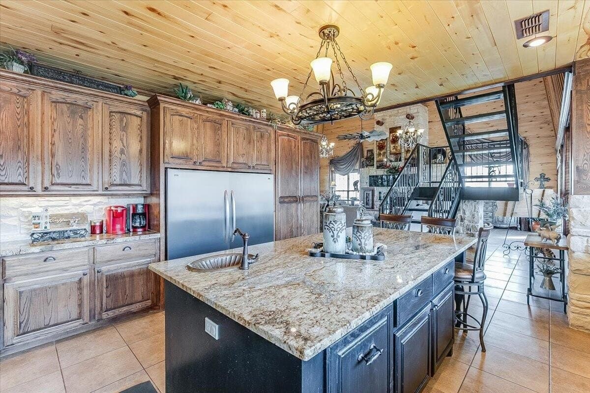17.7 acres in Hockley County - photo 11