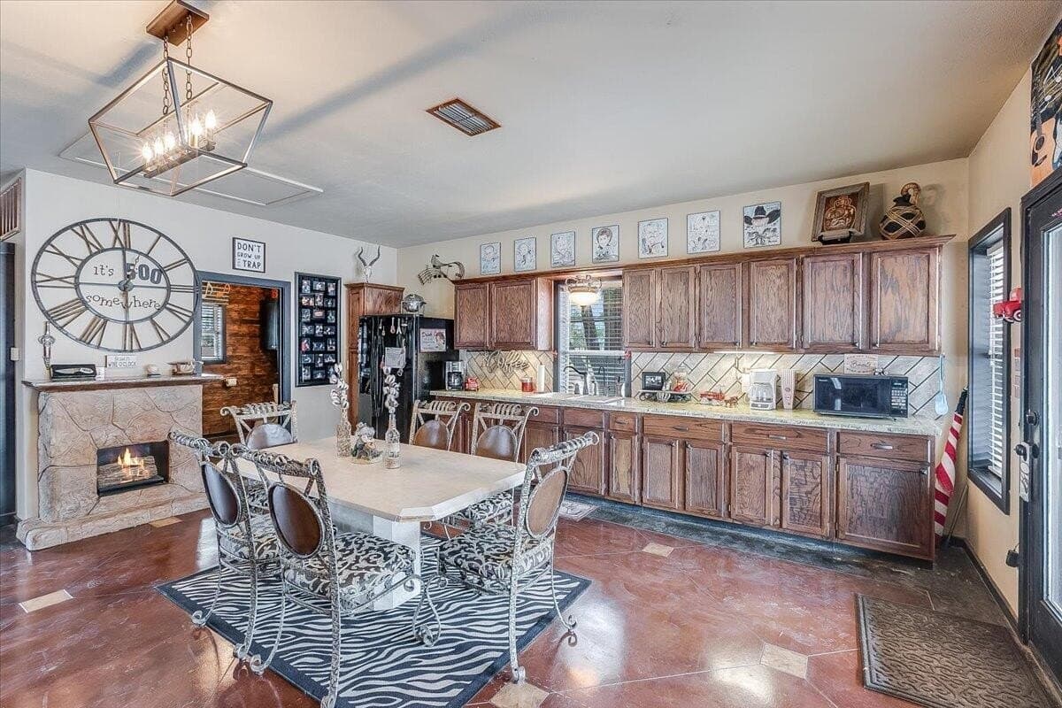 17.7 acres in Hockley County - photo 51