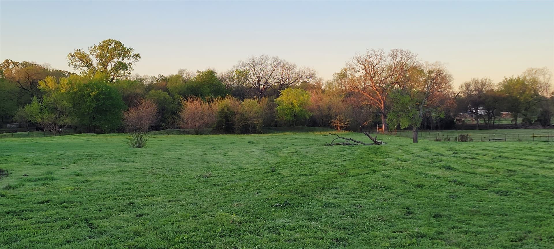 73 acres in Tarrant County - photo 18
