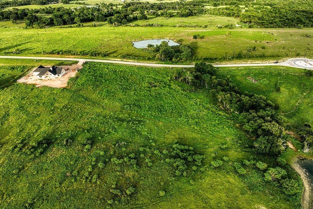 4.37 acres in Washington County - photo 13