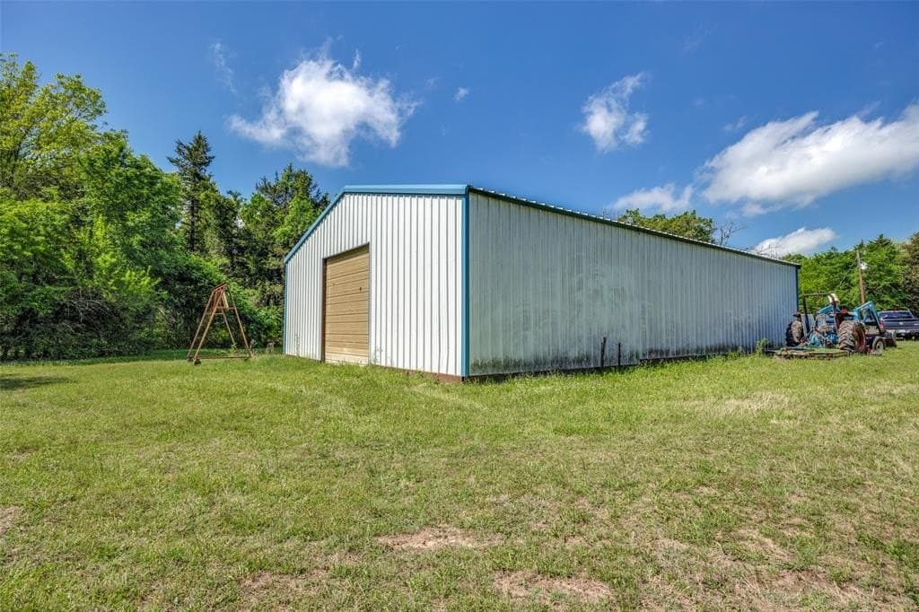 106.96 acres in Hopkins County gallery image 4