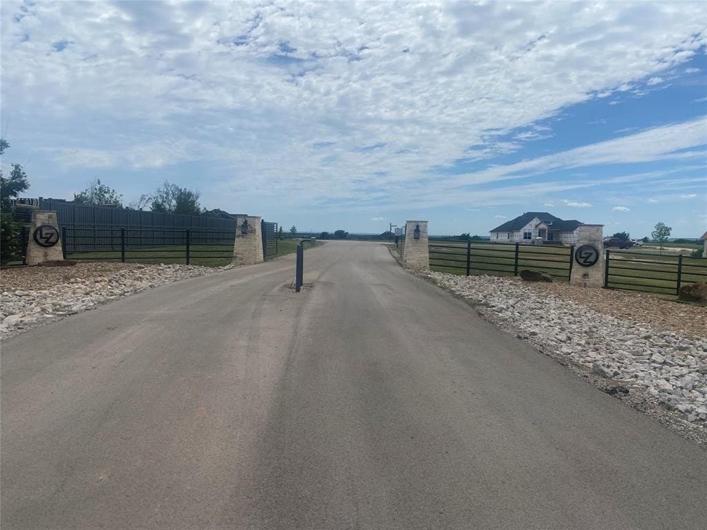 2 acres in Johnson County gallery image 2