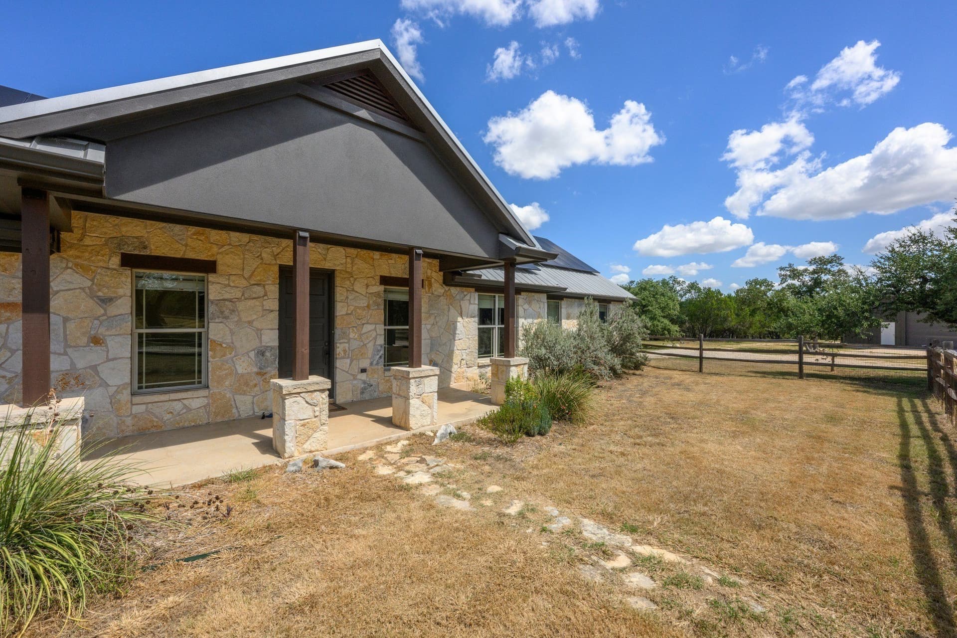 20.3 acres in Hays County - photo 2