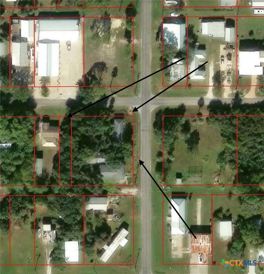 0.72 acres in Calhoun County gallery image 2