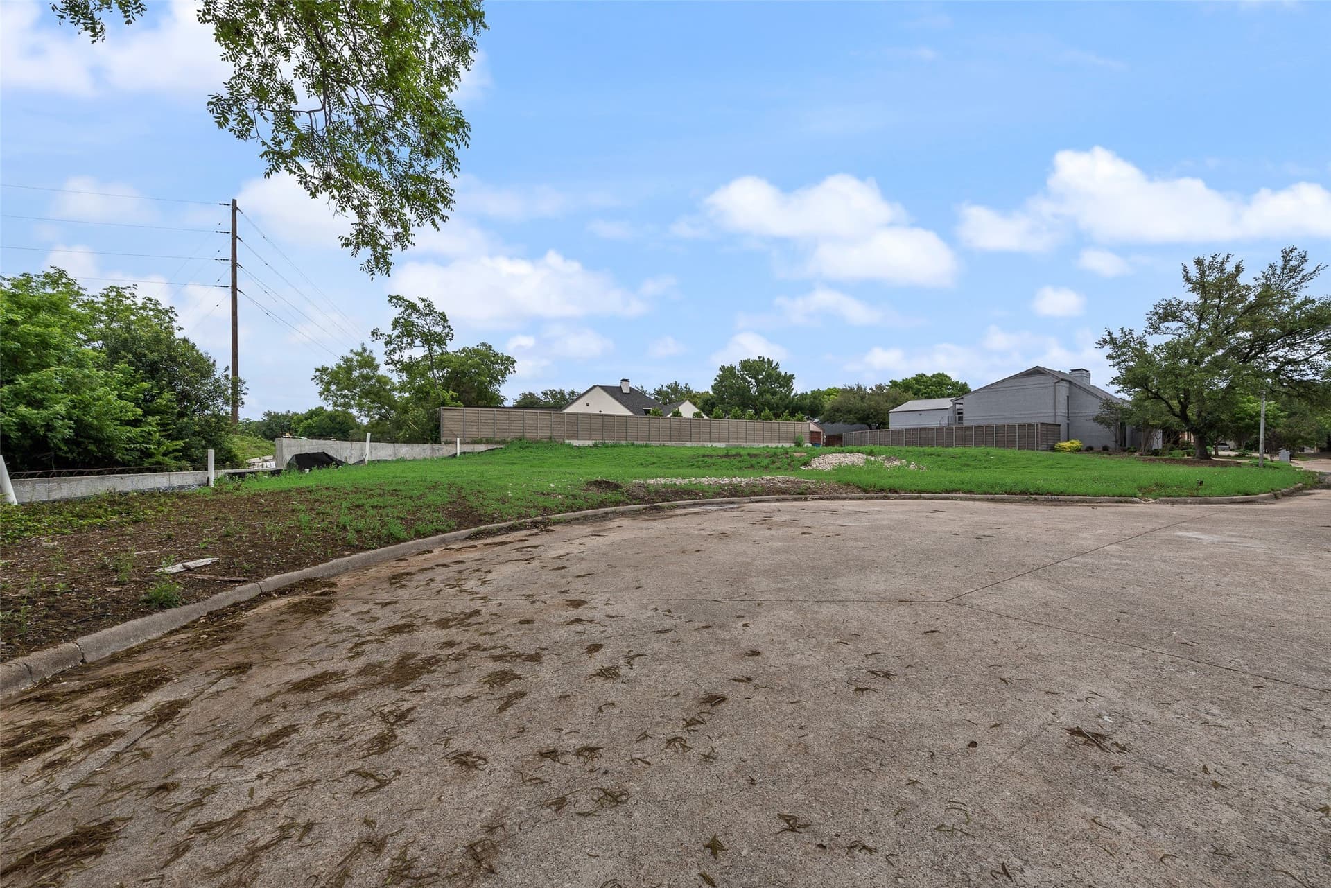0.45 acres in Dallas County gallery image 4