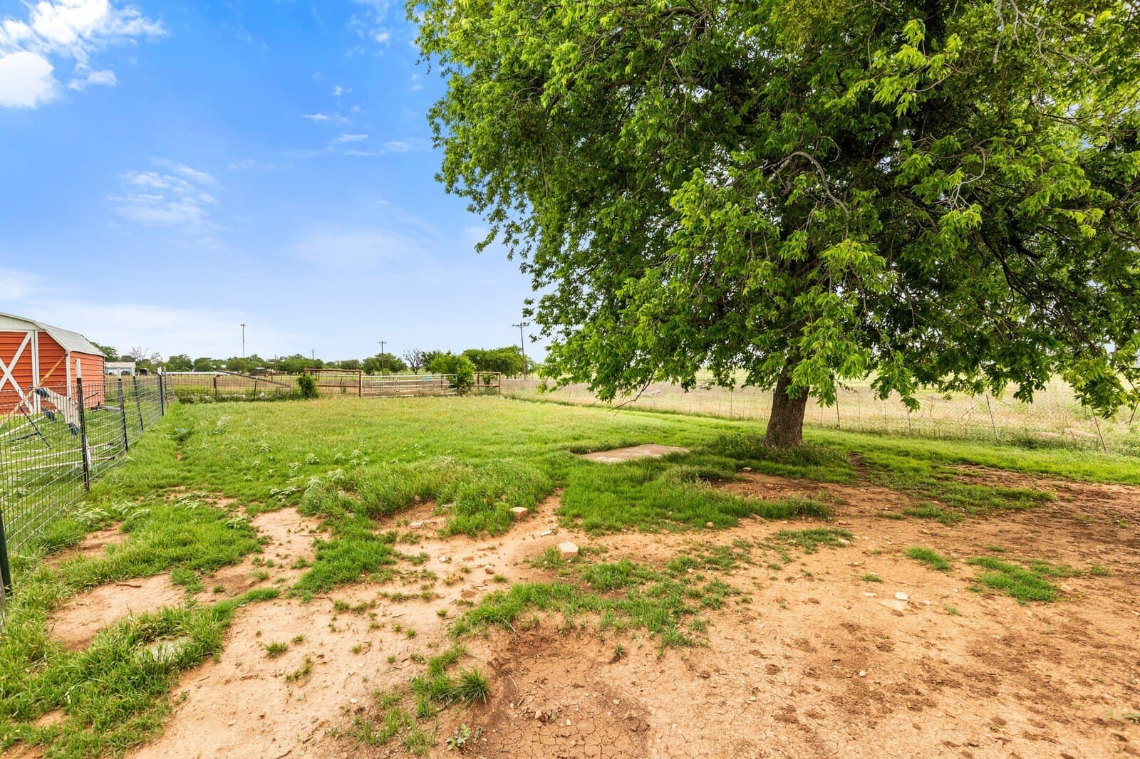 2 acres in McLennan County - photo 3
