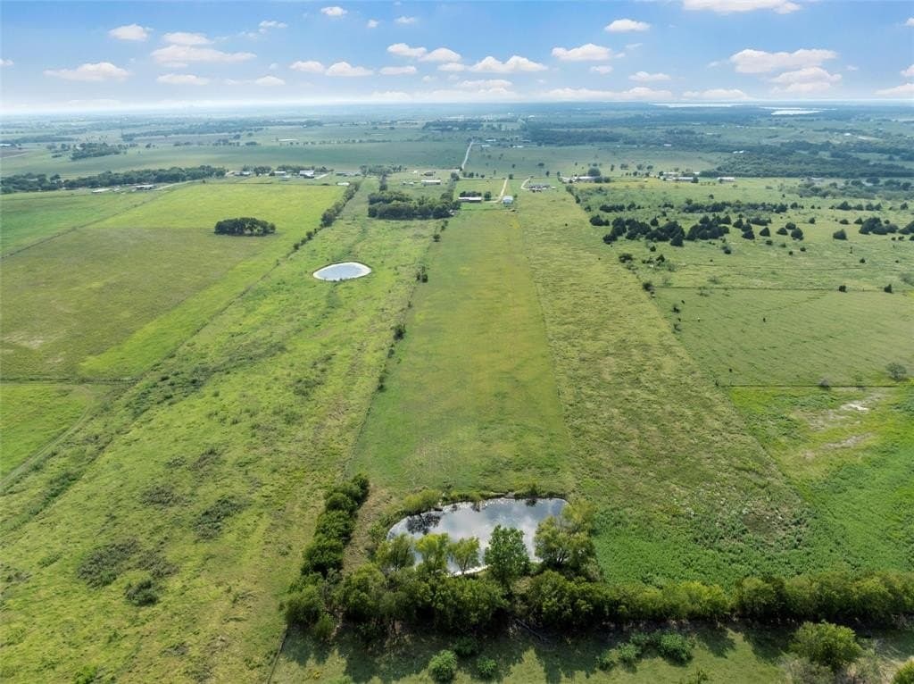 12.48 acres in McLennan County gallery image 3