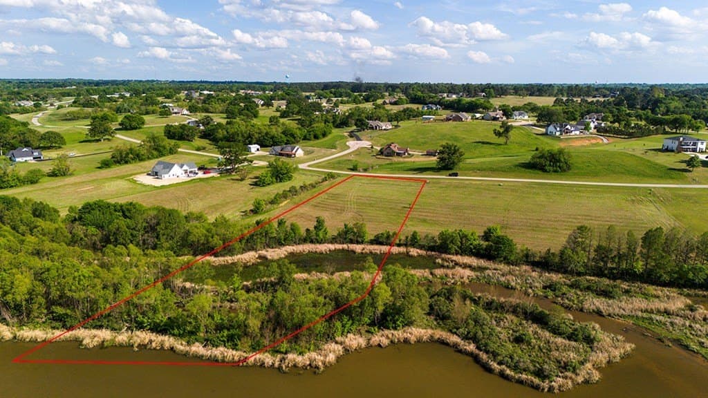 3.08 acres in Henderson County featured view