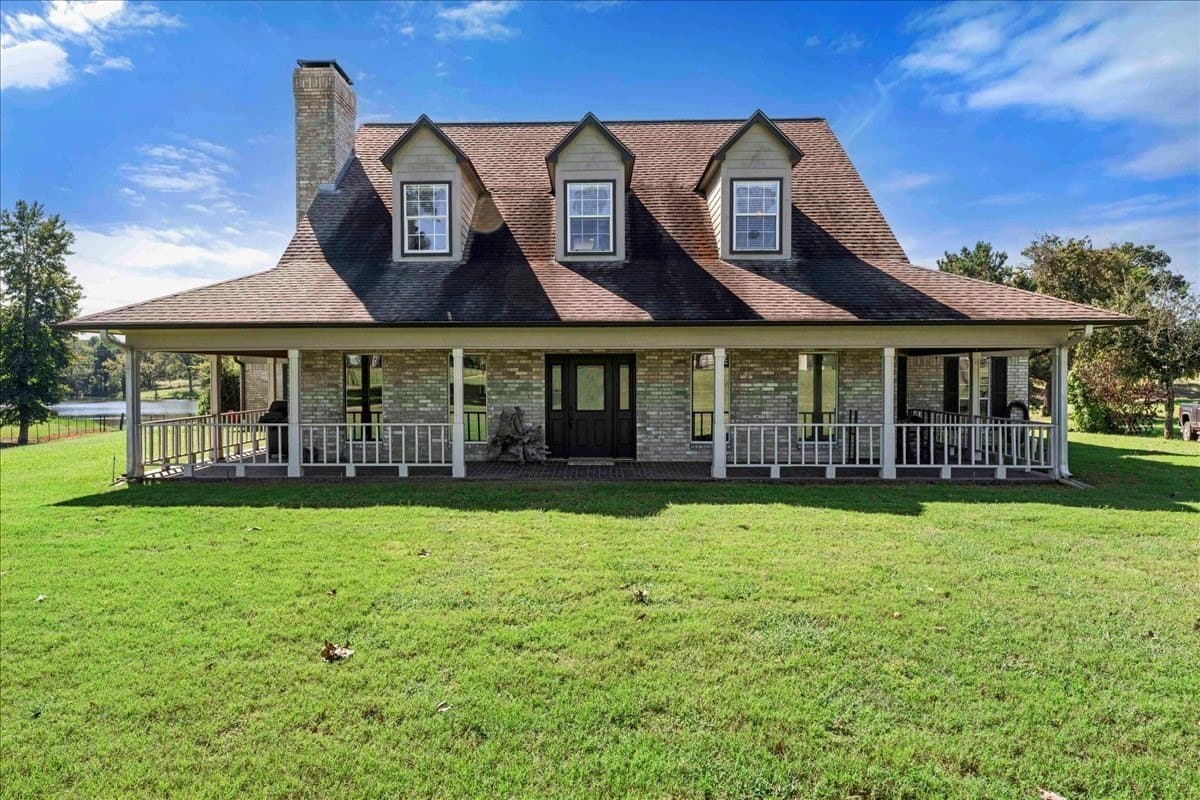 196.42 acres in Smith County
