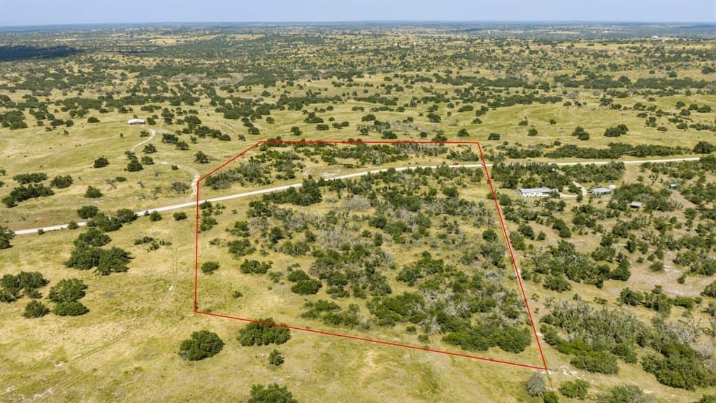 17.53 acres in Gillespie County gallery image 2