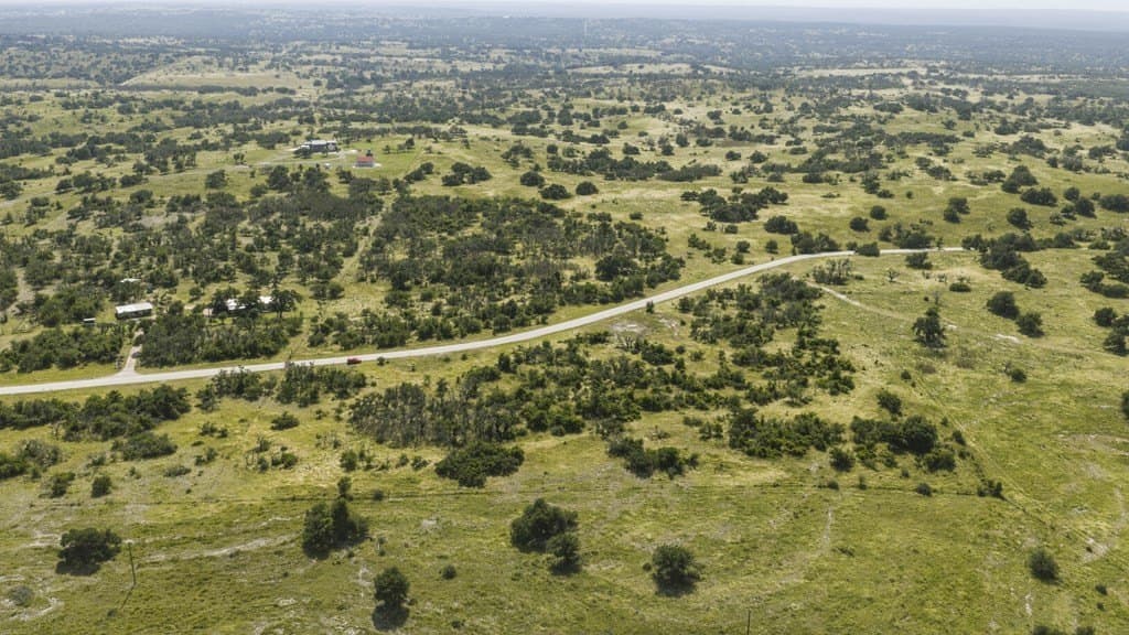 17.53 acres in Gillespie County - photo 18