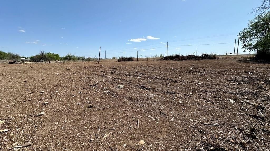 0.16 acres in Maverick County