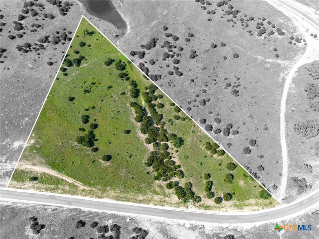 6.76 acres in Burnet County gallery image 2