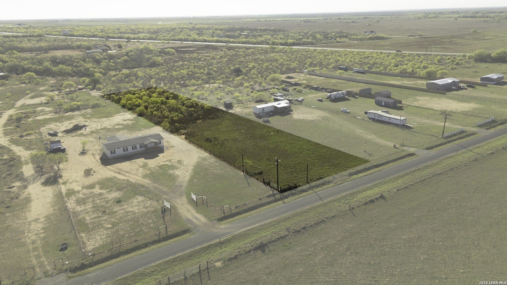 1.75 acres in Atascosa County gallery image 2