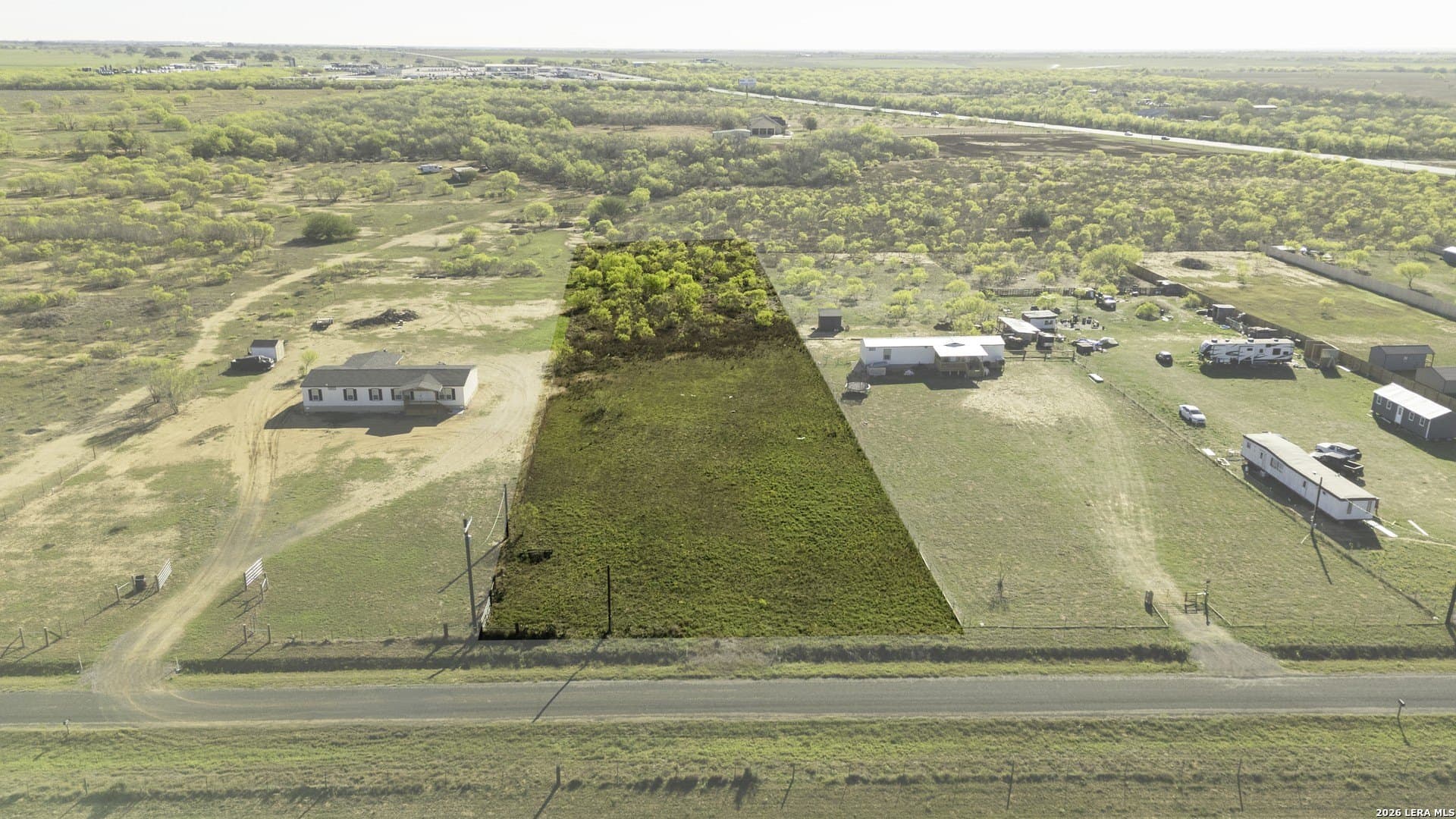 1.75 acres in Atascosa County gallery image 3