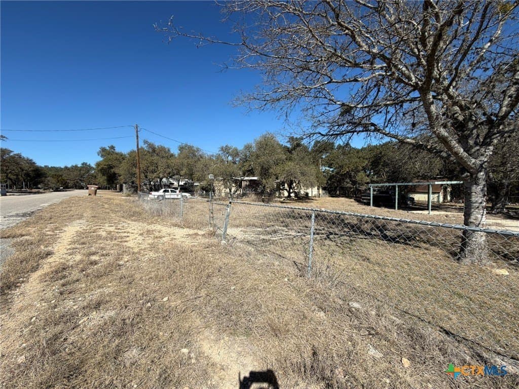 0.23 acres in Comal County gallery image 4