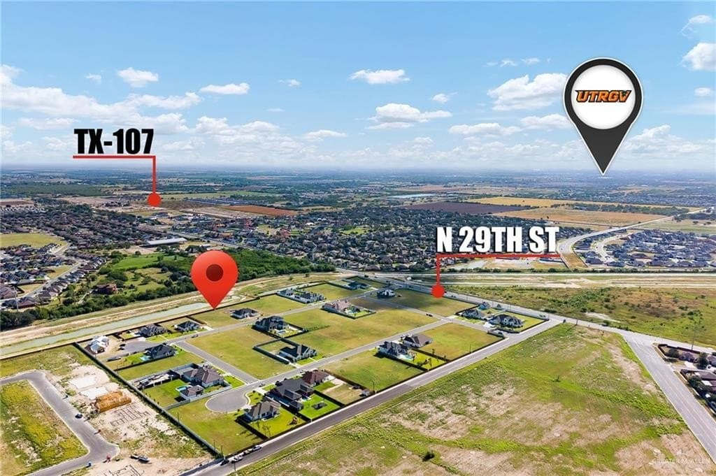 0.5 acres in Hidalgo County - photo 10