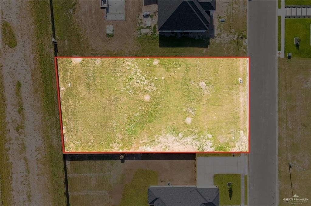 0.5 acres in Hidalgo County - photo 8