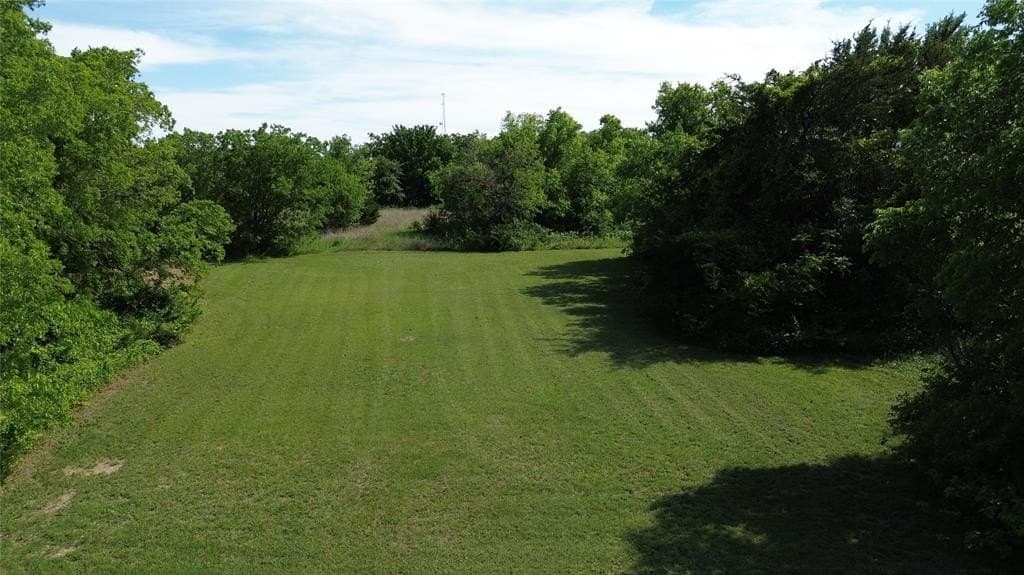 2.47 acres in Dallas County gallery image 4