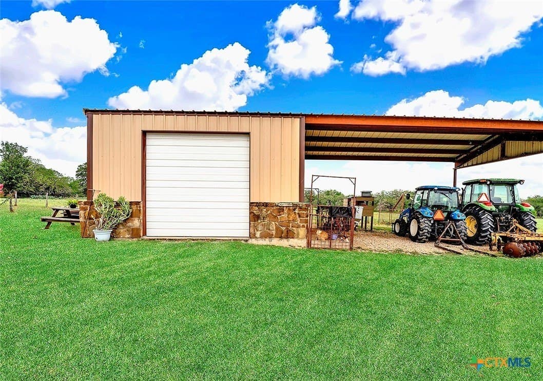 99.92 acres in Wilson County - photo 32