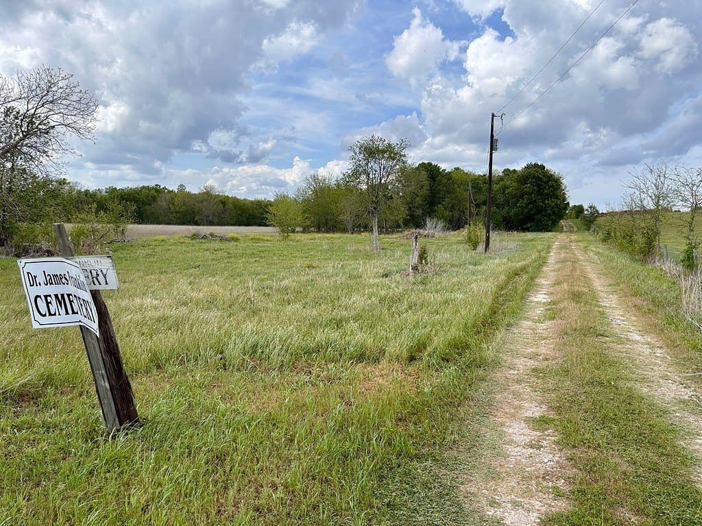 25 acres in Washington County - photo 8