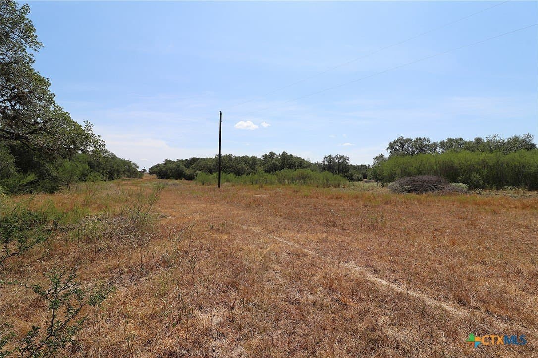 34.71 acres in Goliad County - photo 12